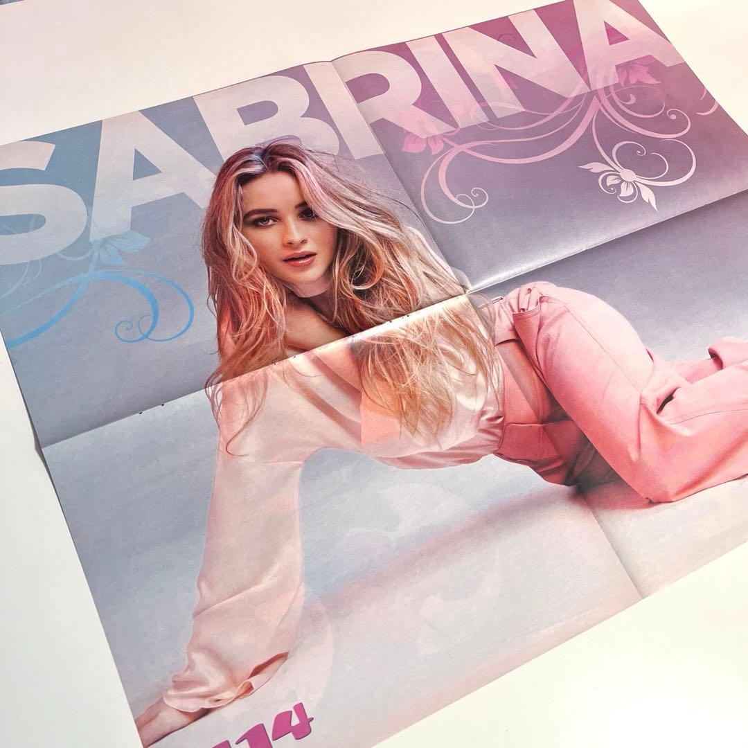 サブリナカーペンター　直筆サイン入りセトリ　ライブ