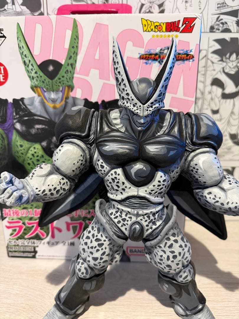 ドラゴンボール リペイント　セル　ラストワン賞 完全体 モノクロ色　二次元彩色