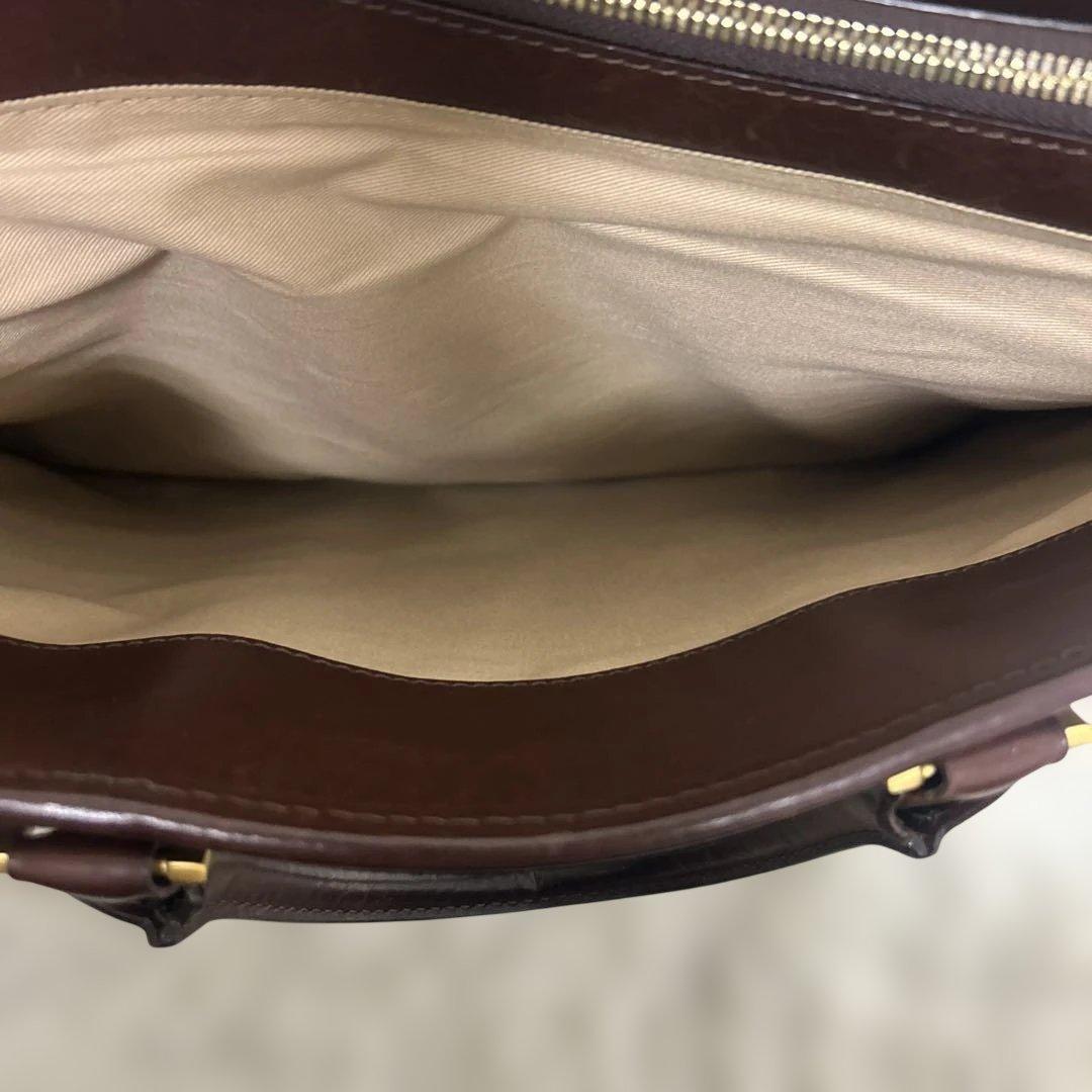 【美品】大峡製鞄　ビジネスバッグ　ブリーフケース　A4収納可能　ブラウン