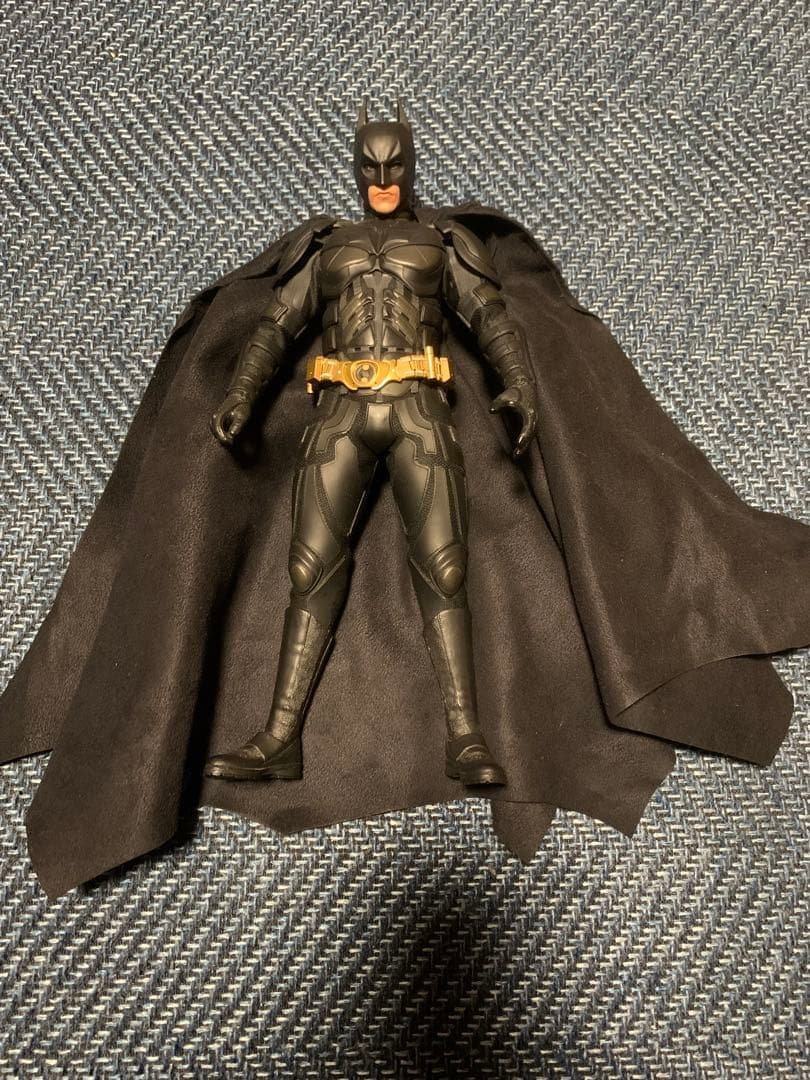 バットマン　フィギュア 1/6 ホットトイズ　ダークナイト　格納庫