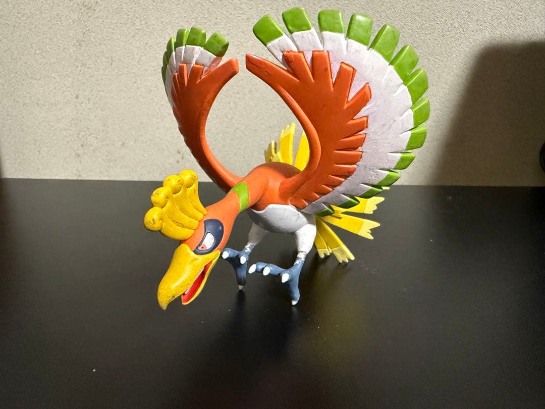 立体ポケモン図鑑　1/40 スケール　ホウオウ 当選品