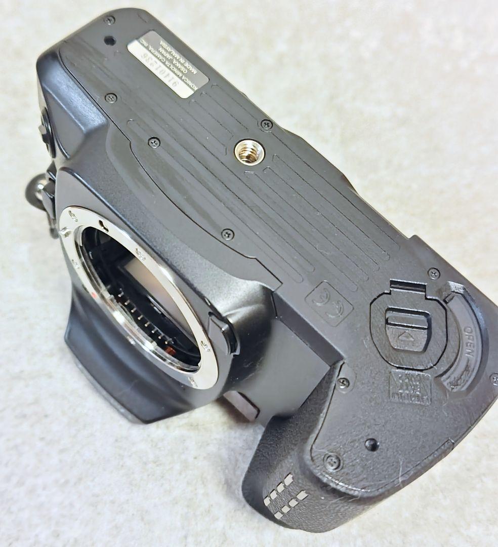 MINOLTA α-7 ボディ35mmフィルム一眼レフカメラ