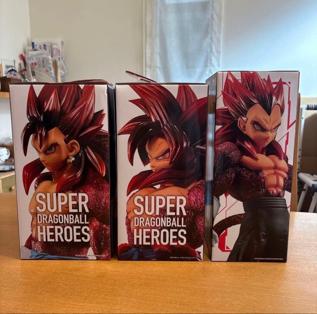 ドラゴンボール 孫悟空＆ベジータ＆ベジット ゼノ限界突破シリーズ3種 新品‼️