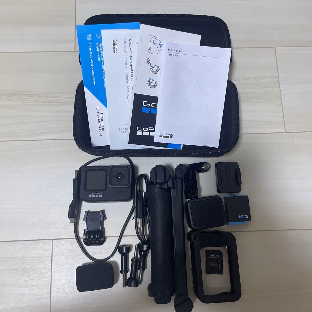go pro 9 別売りの換えバッテリー、別売りのマイクもセット