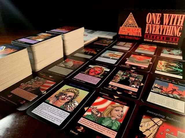 【正規品新品】 イルミナティカード ILLUMINATI 450＋84枚カード