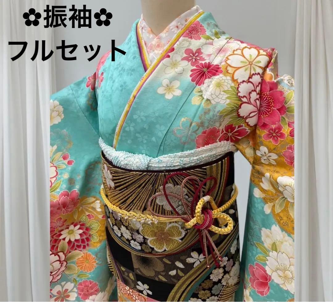 ❣️期間限定お値下げ❣️(5379夏) ✿ 振袖フルセット ✿ 四季の花 金駒刺繍