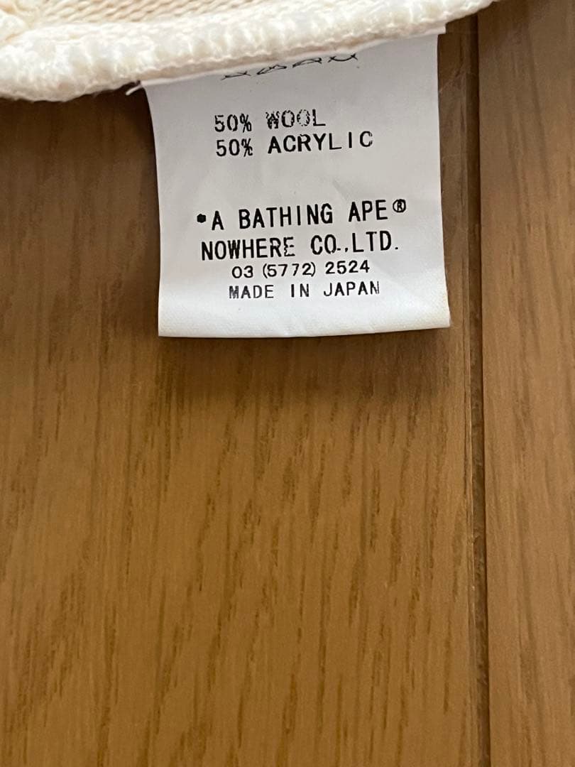 A BATHING APE ホワイトビーニー ラインストーン