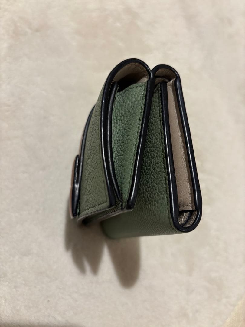 LOEWE レザー 三つ折り財布