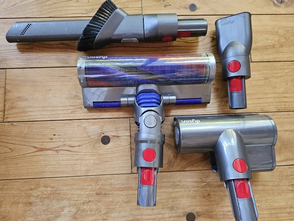 ジャンク ダイソン掃除機sv21