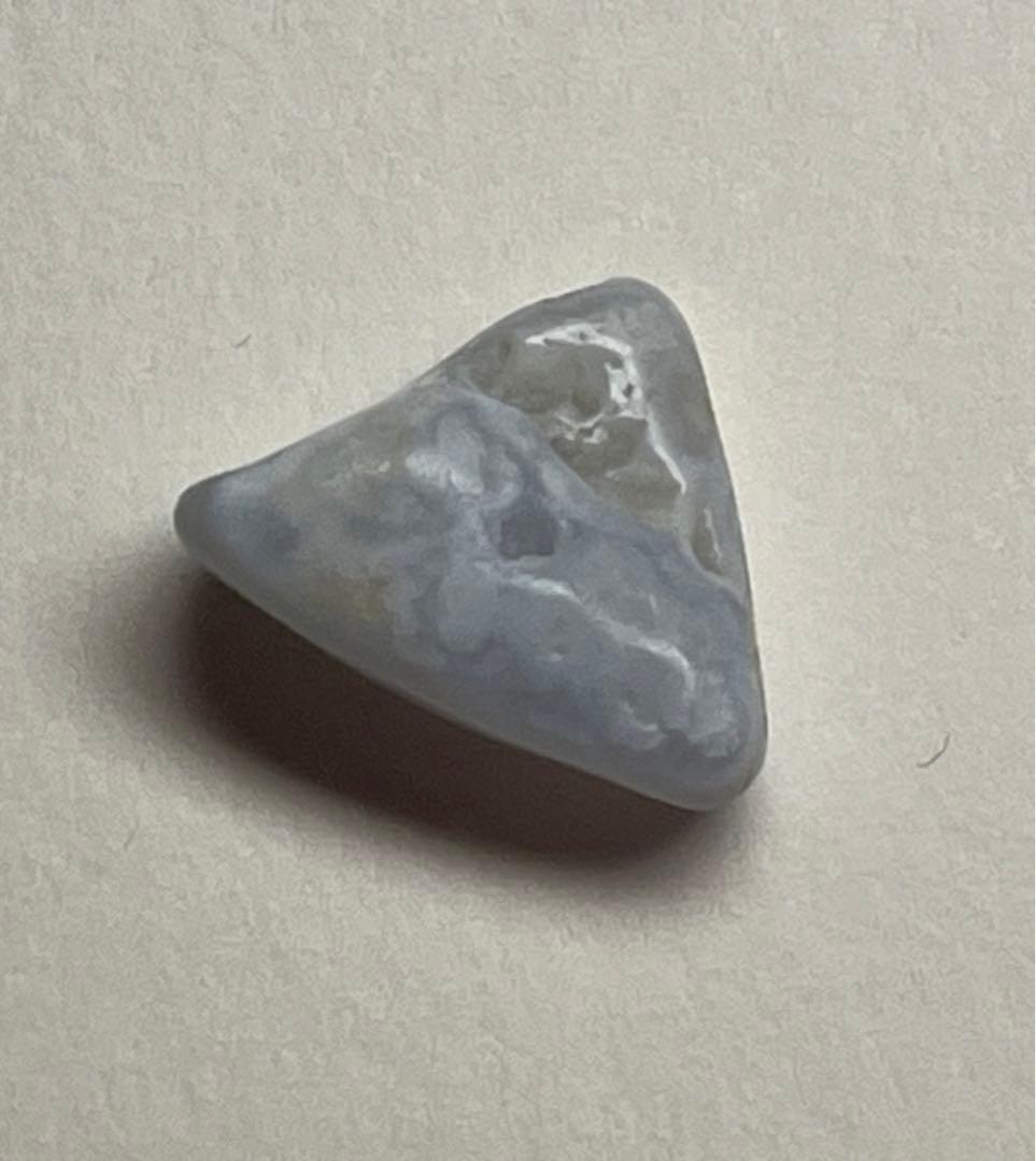 福井県産　天然ブルーカルセドニー　青めのう　国産鉱物　標本　原石