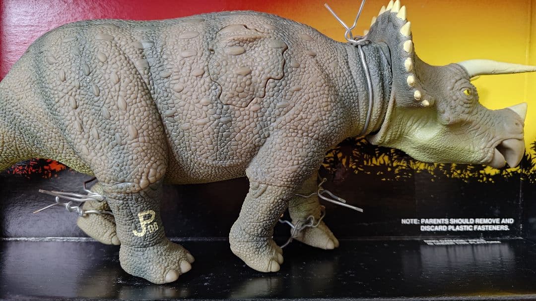 【フィギュア】ジュラシック・パーク トリケラトプス 箱付き ケナー　日本語版