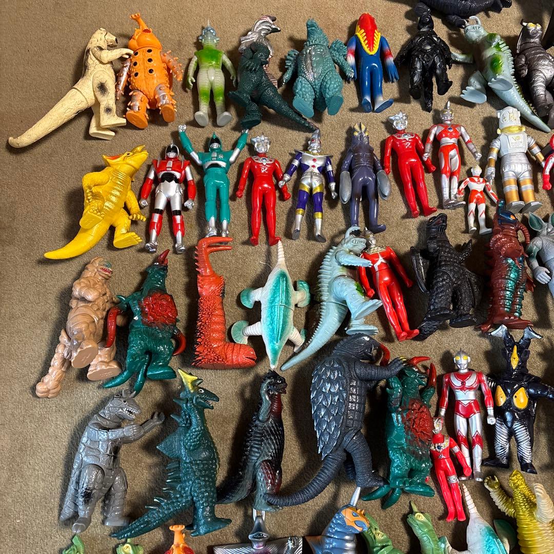 ウルトラマンソフビ　78体セット　ウルトラマン、怪獣、ガメラなど