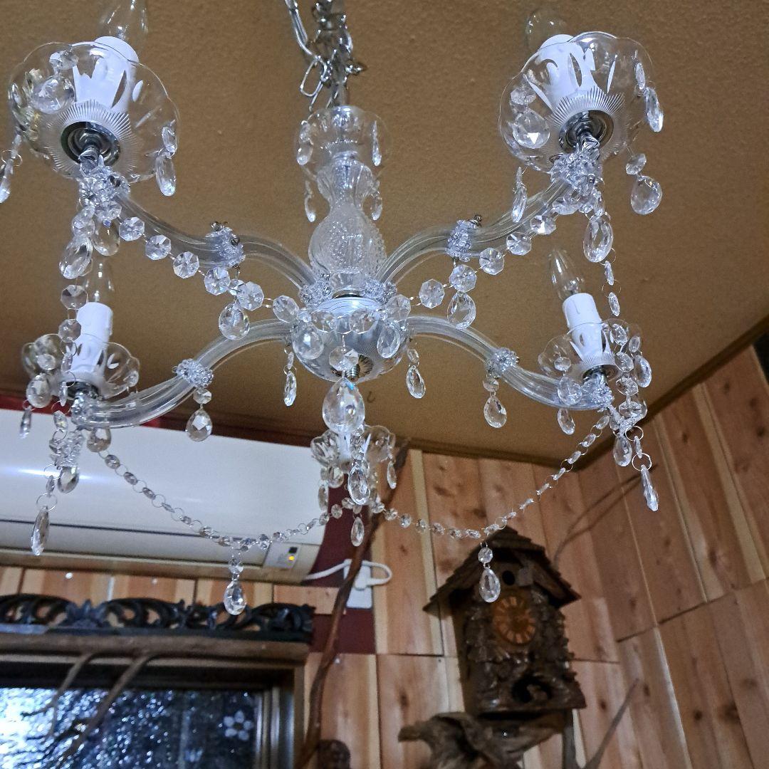 ♡♡新品未使用　エグロ．ジャパン　クリスタルガラスシャンデリア５灯♡♡