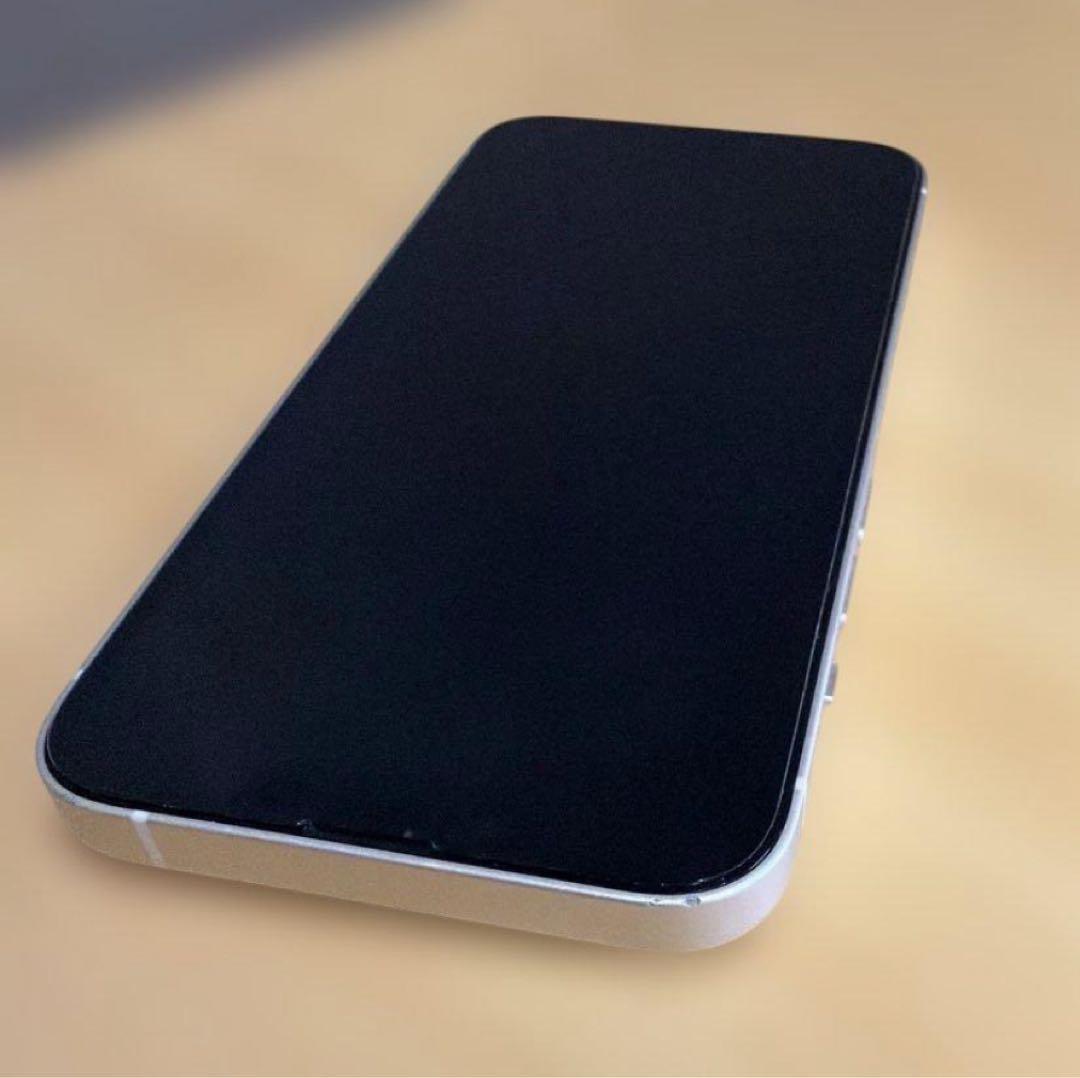 Apple iPhone 13 スターライト 本体　126GB