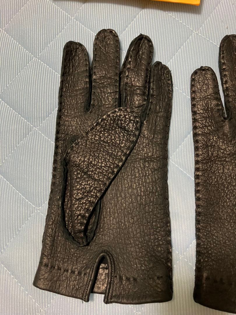 み*た様 メローラ　グローブ　手袋　ペッカリー　黒