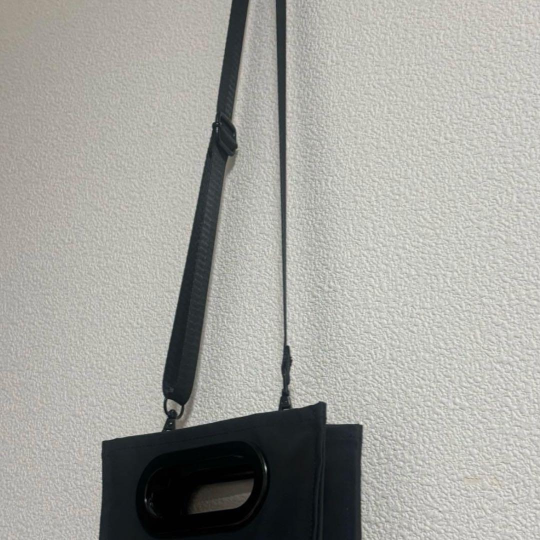 XG OFFICIAL ショルダーバッグ