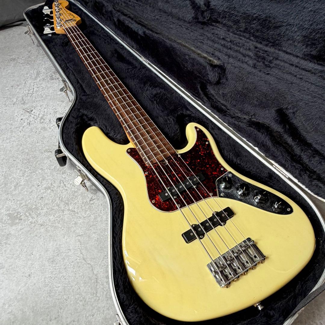 みちた様 Fender American Deluxe Jazz Bass V