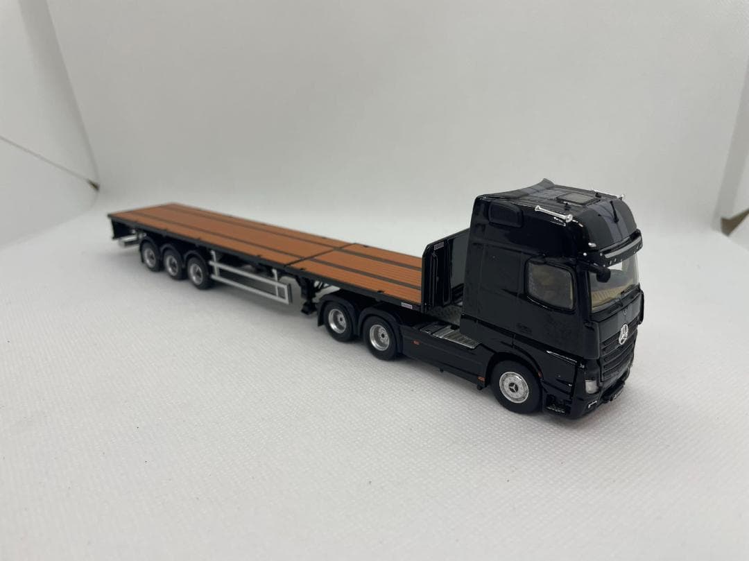 35R-003 GCD 1/64 ACTROS GIGASPACE 6×2