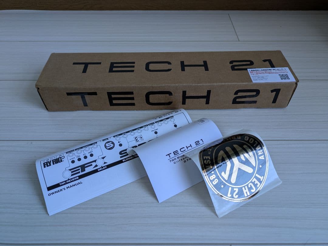 ギター TECH21 FLY RIG 5 V2