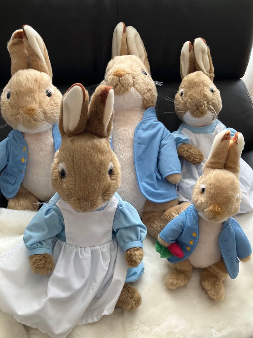 ピーターラビット　特大サイズ　ぬいぐるみ