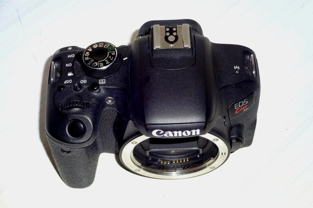 Canon EOS Kiss X9i デジタル一眼レフカメラ