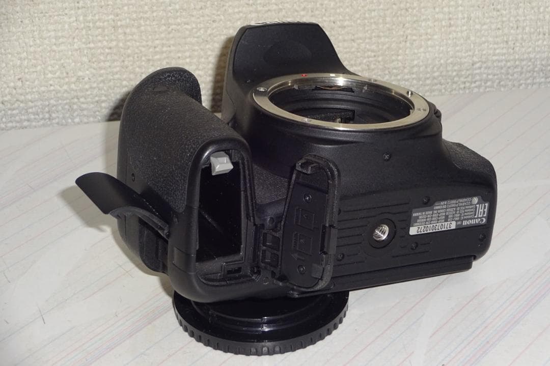 Canon EOS Kiss X9i デジタル一眼レフカメラ