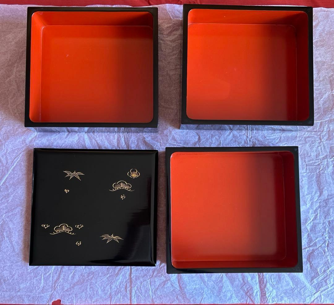 輪島塗 三段重箱 内朱 木箱入り 未使用 蔵整理 松竹梅