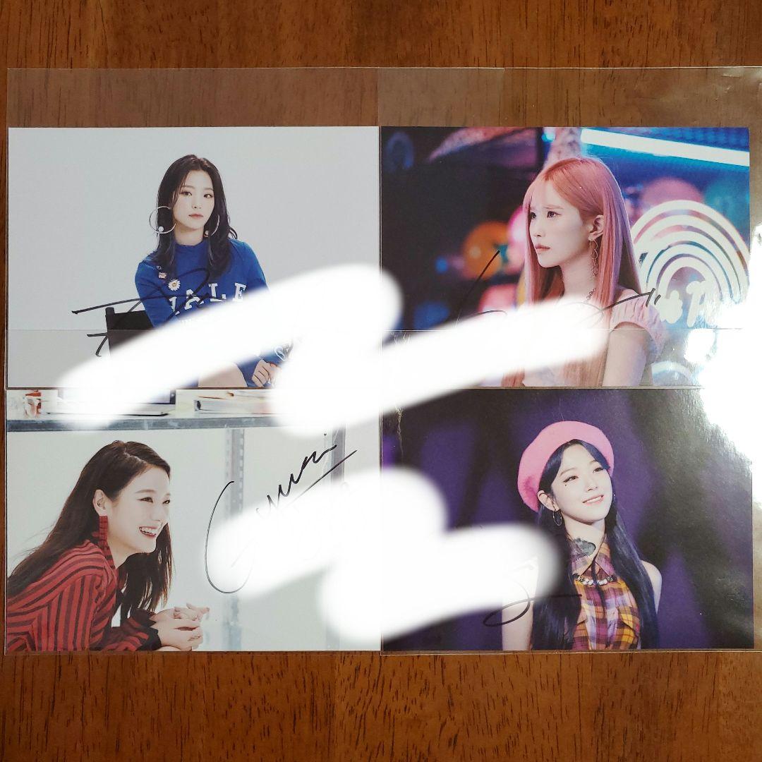 fromis_9　(M.L.S.) ユニバ 直筆サイン入り生写真 全8種