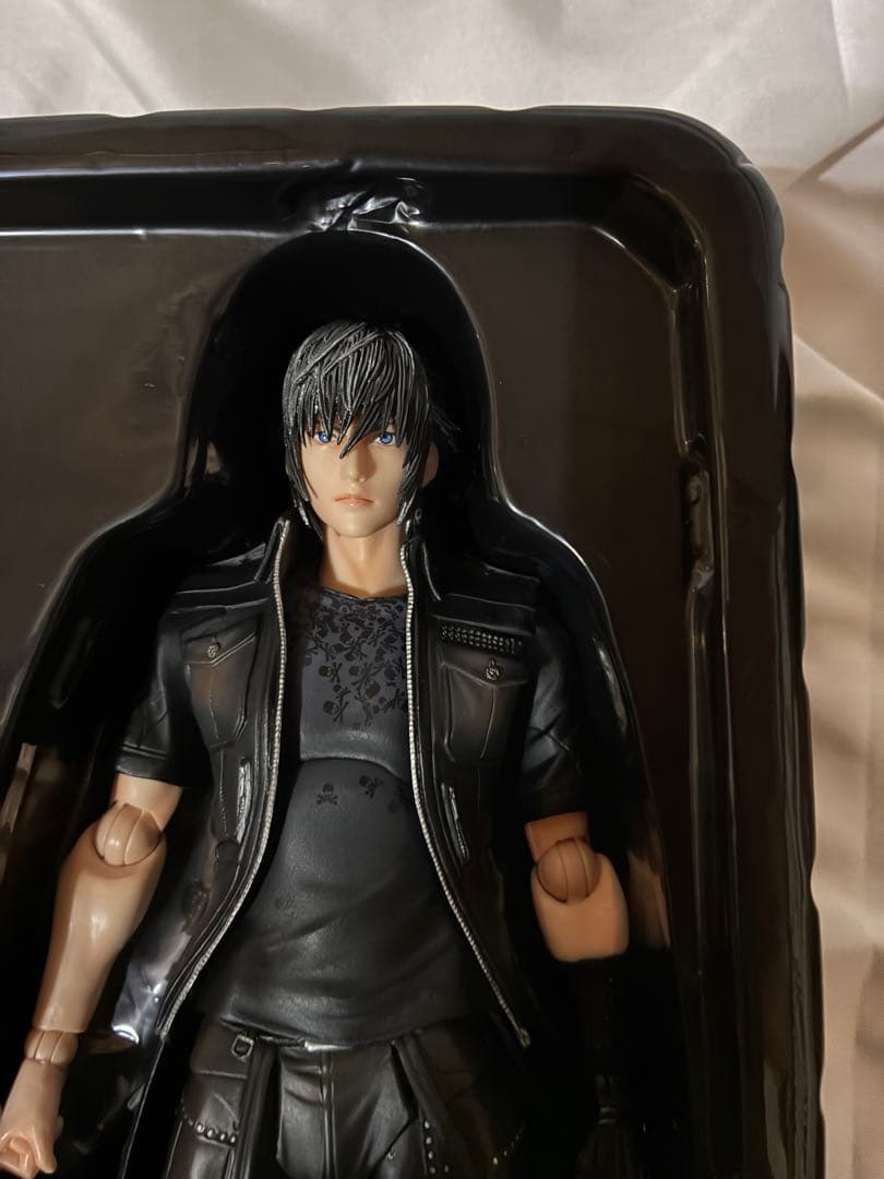 ファイナルファンタジーXV プレイアーツ改 ノクティス・ルシス・チェラム