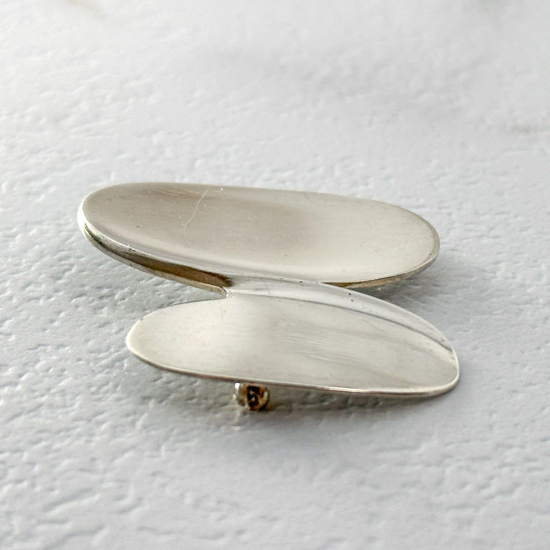  　357 シルバーブローチ　ツイスト　オーバル 925