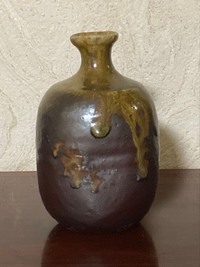 末田　恵［師：安倍安人] 伊部徳利（備前）