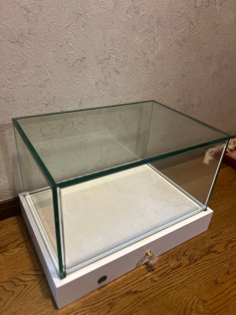 ガラスケース ショーケース ディスプレイ コレクション