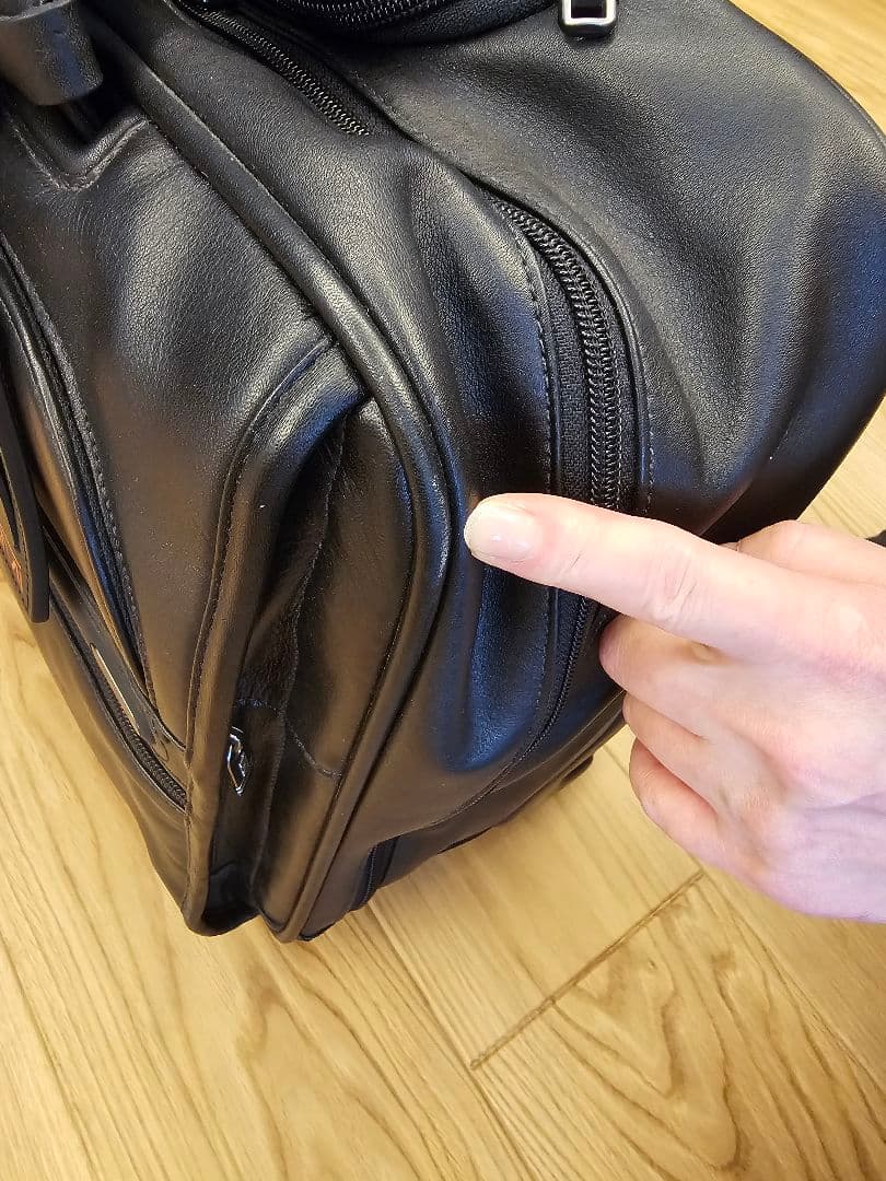 TUMI ブラック キャリーケース