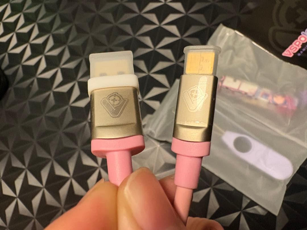 ぶいすぽキーボード 紫宮るな Edition