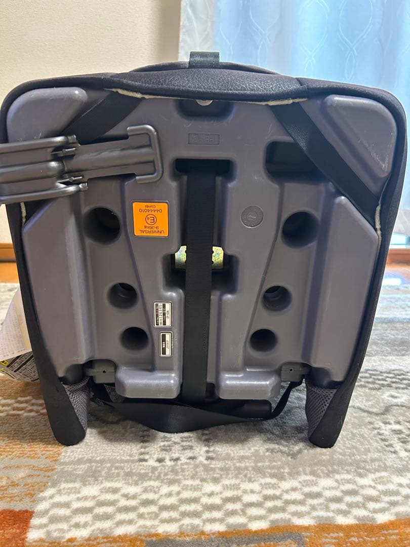 【美品】Combi コンビ ジョイトリップ エアスルー GC エアーグレー