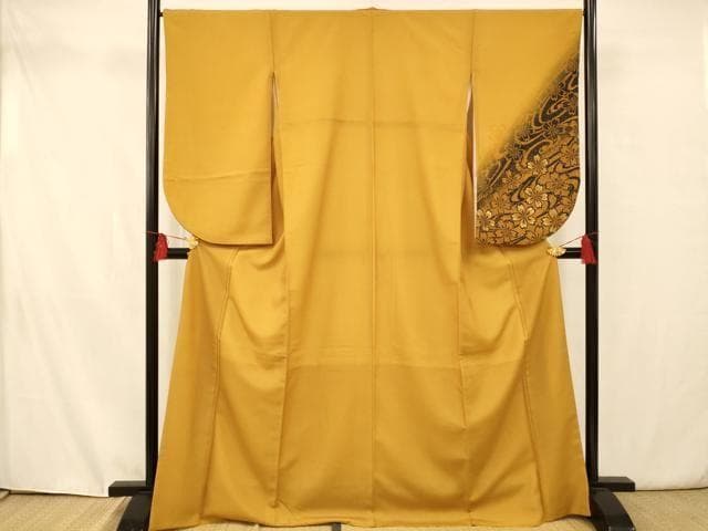 着物■小振袖　流水桜文　暈し染め　金彩　洗える着物