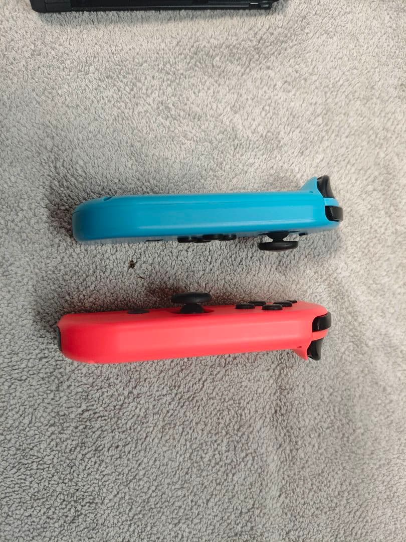 【完品】Nintendo Switch本体 ドラクエ3