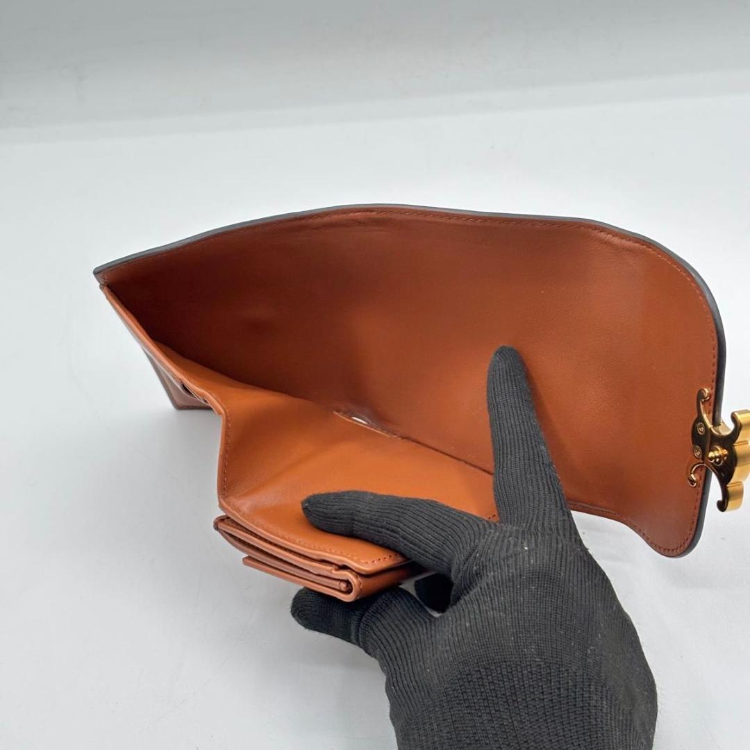 美品 セリーヌ 財布 トリオンフ スモールフラップウォレット ブラウン