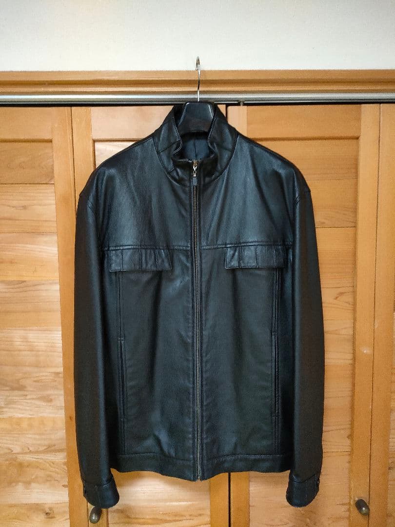 黒のレザージャケット　　　　羊本革