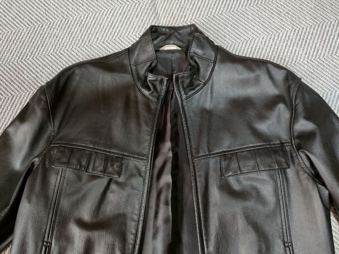 黒のレザージャケット　　　　羊本革