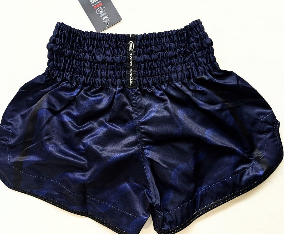 新品未使用TWINS×BOOSTERコラボ ムエタイパンツ タイトフィット M