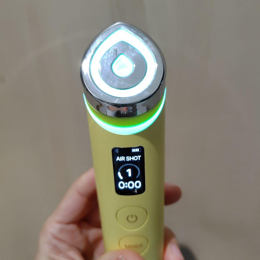 メディキューブ　美顔器　ブースタープロ　黄色　くまキャップ