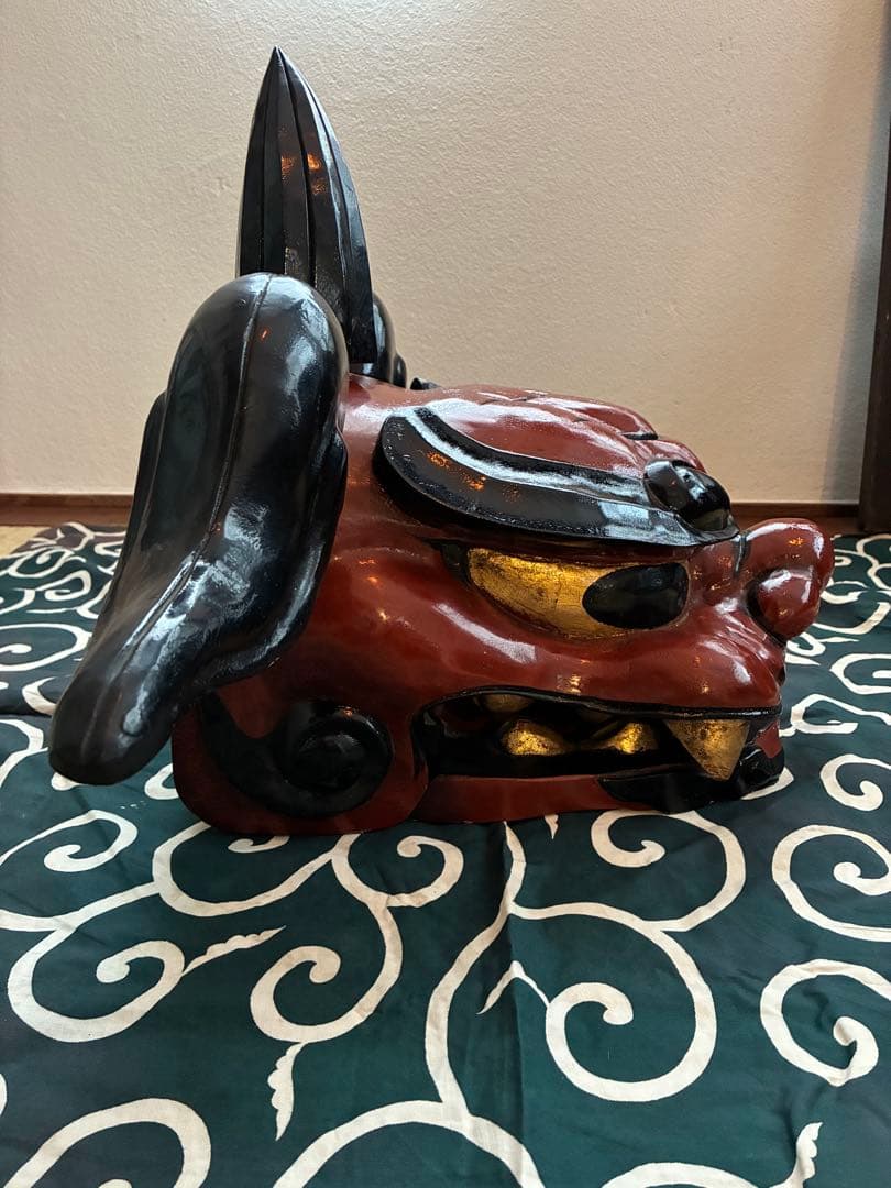 昭和 美品 獅子舞 獅子頭 祝い獅子 木彫り 骨董 唐草模様 風呂敷 希少 レア