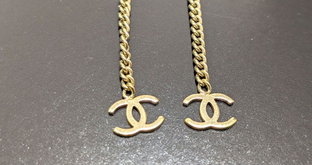 CHANEL ゴールド チェーンピアス