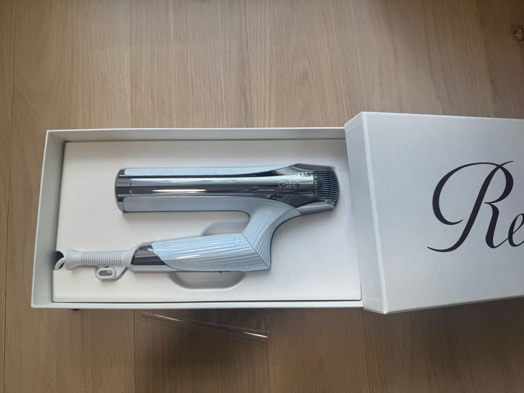 【新品、未使用】リファ ビューティック ドライヤー スマート ダブル