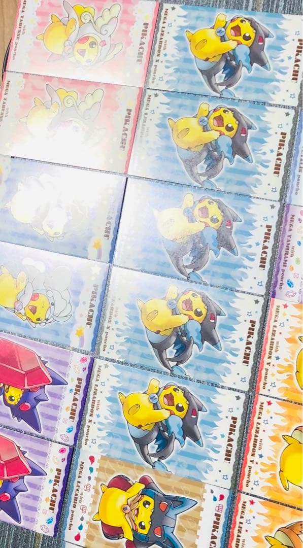 ピカチュウ カード