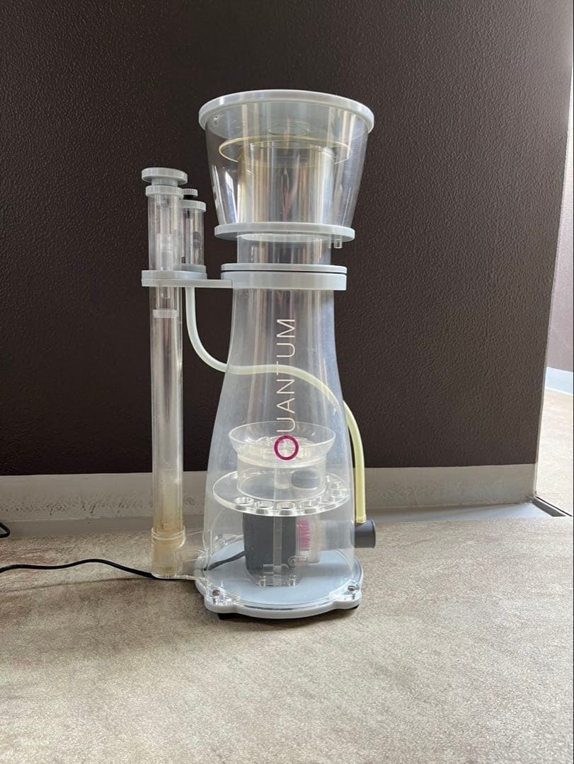 NYOS QUANTUM 220 ニオス　クァンタム プロテインスキマー
