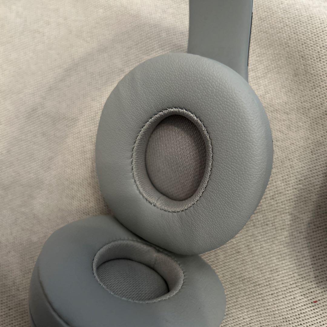 Beats Solo3 Wireless ミッキーマウス生誕90周年　ヘッドホン