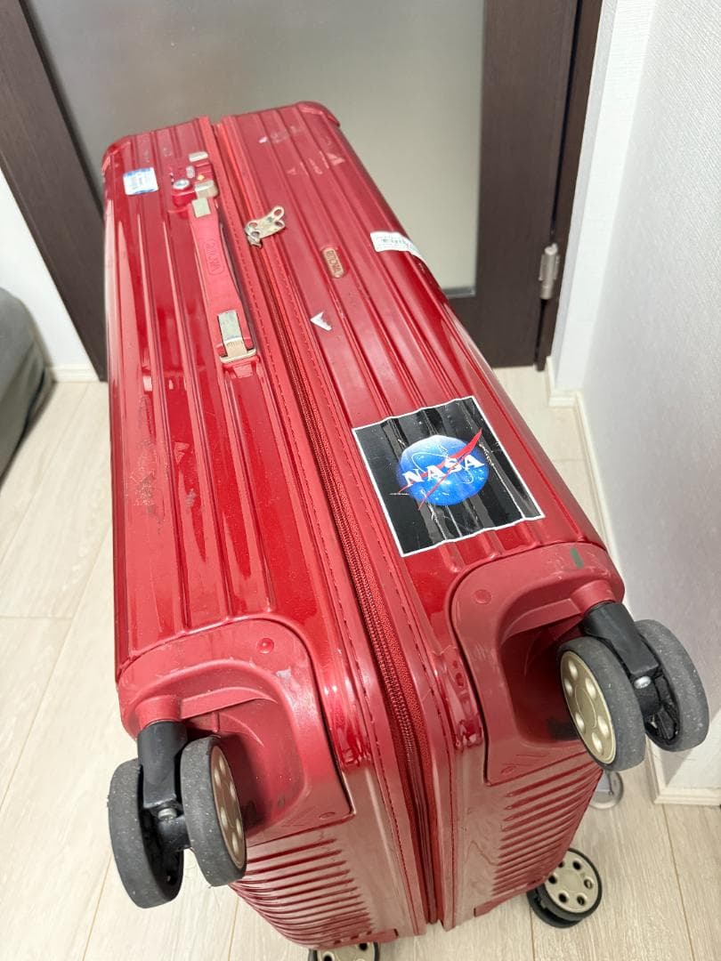 早い者勝ち リモワ キャリーケース赤 LLサイズ（RIMOWA）