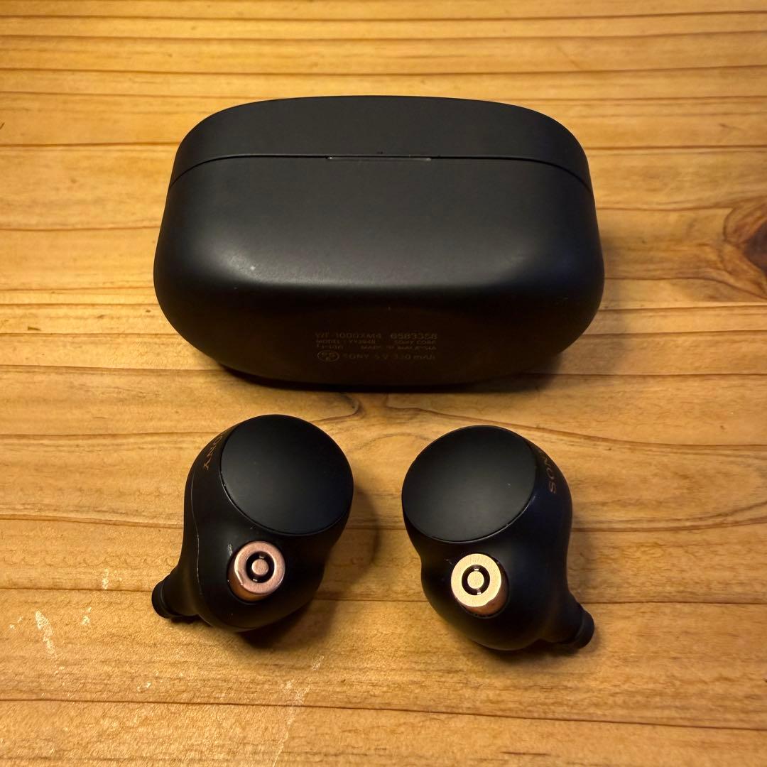 イヤホン WF-1000XM4